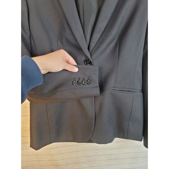 J. CREW WOOL BLEND 2 BUTTON BLAZER IN BLACK, SZ 2 - Picture 4 of 11